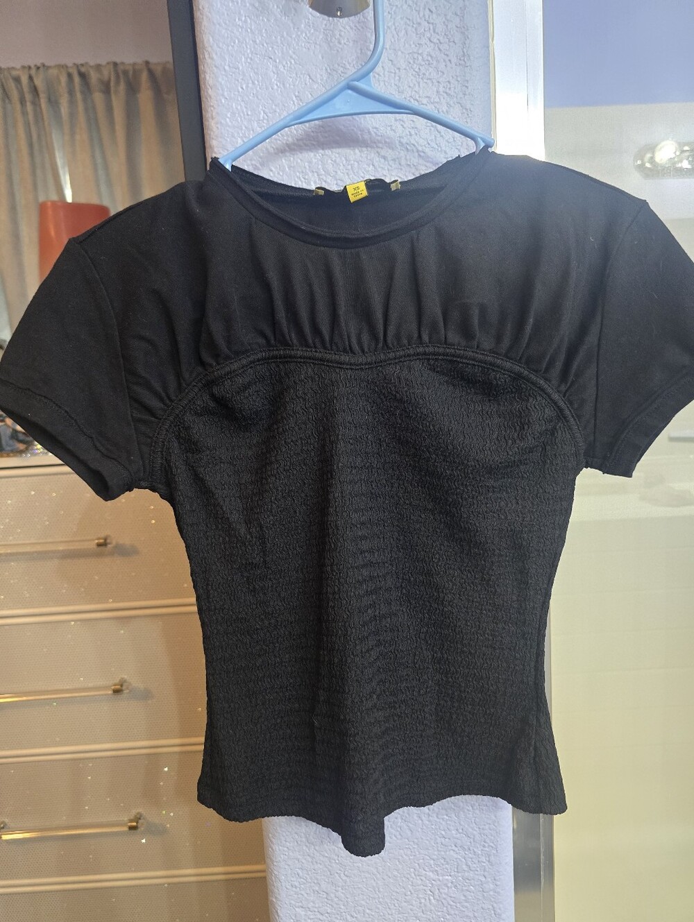 Women's Black Short Sleeve Top